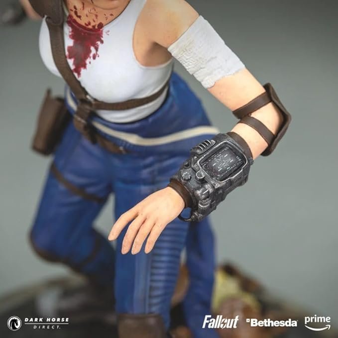BoxLunch Dark Horse Fallout Lucy (TV Series) Figure Multi None