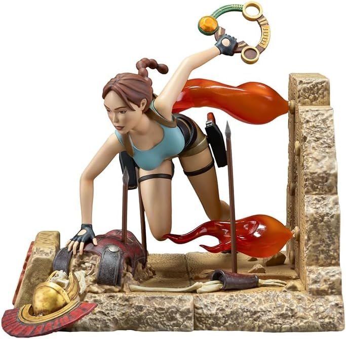 Dark Horse Tomb Raider: Lara Croft Classic Era PVC Statue